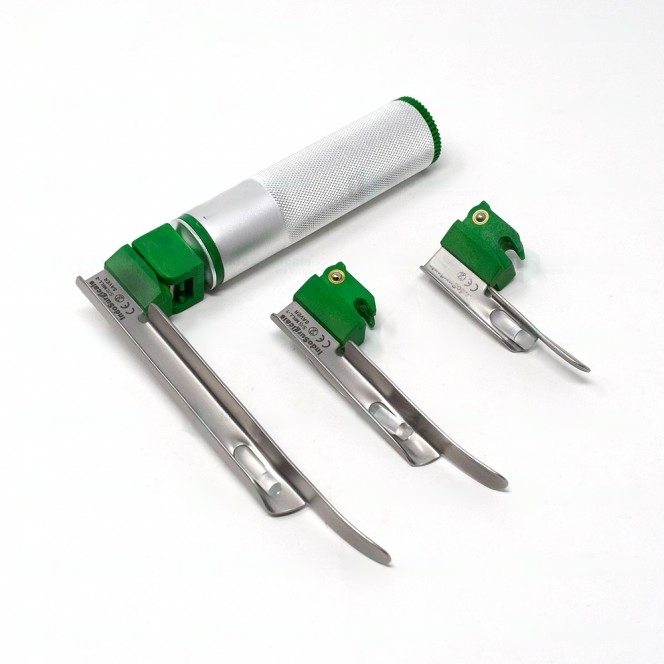 raamjindustries-16044-disposable-fiber-optic-led-laryngoscope-set-miller-transformed